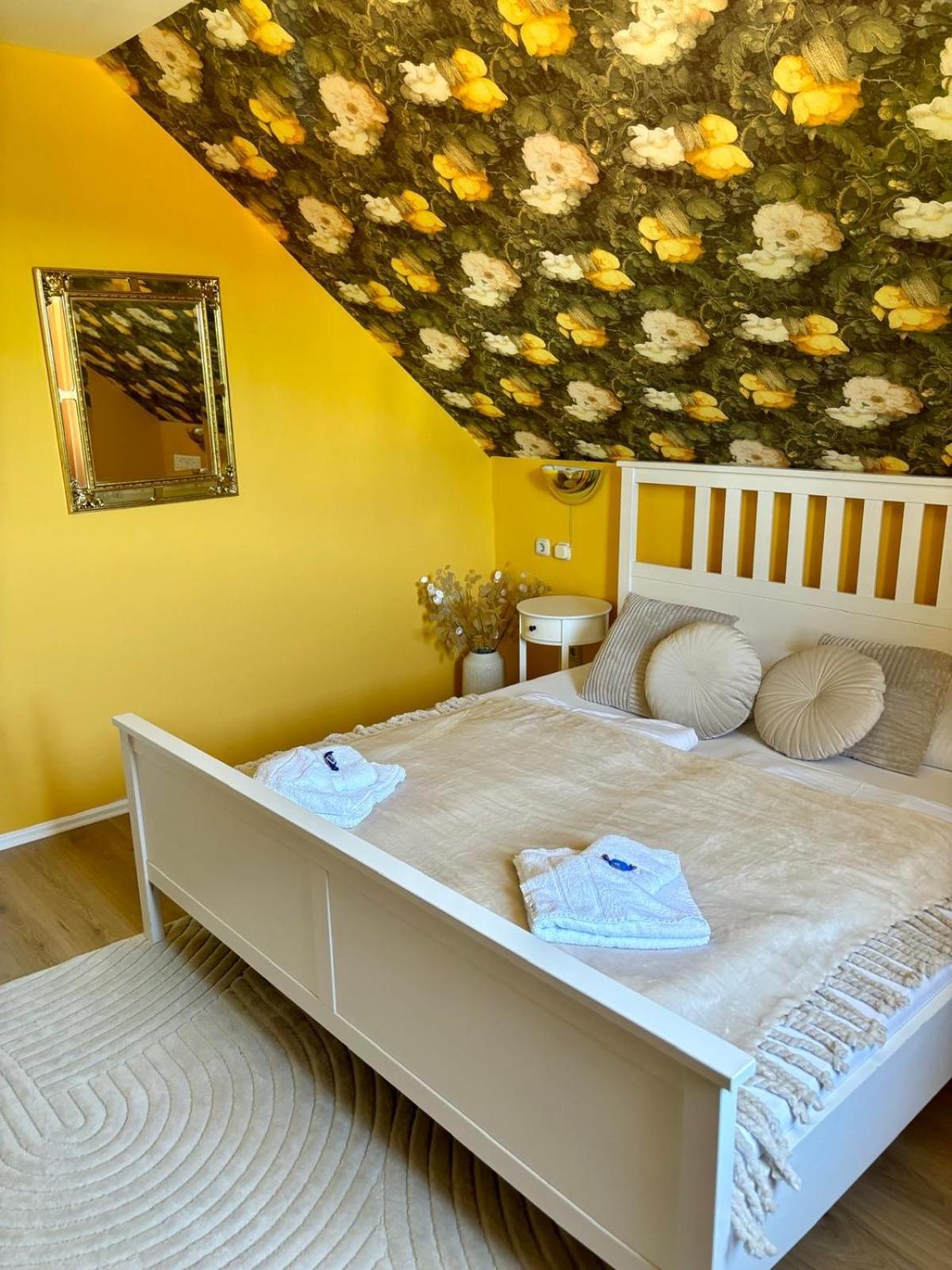 Themenhotel Rehlein Тале Экстерьер фото